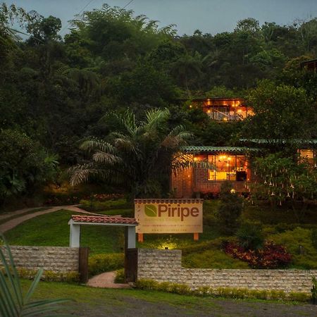 Piripe Wellness Lodge Pacto Exteriér fotografie