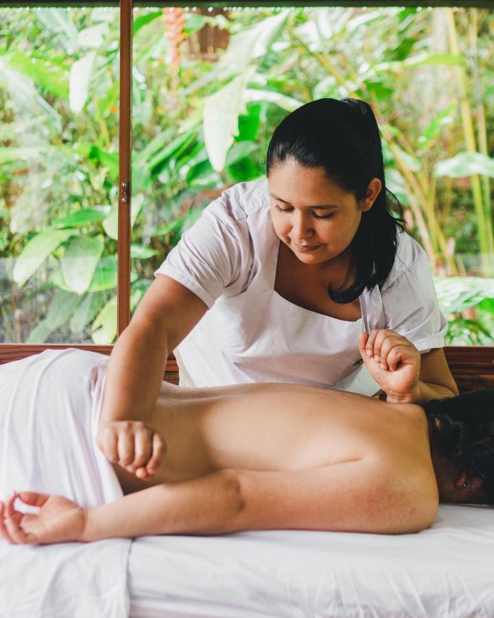 Piripe Wellness Lodge Pacto Exteriér fotografie