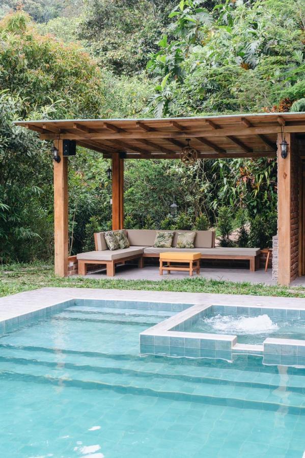Piripe Wellness Lodge Pacto Exteriér fotografie
