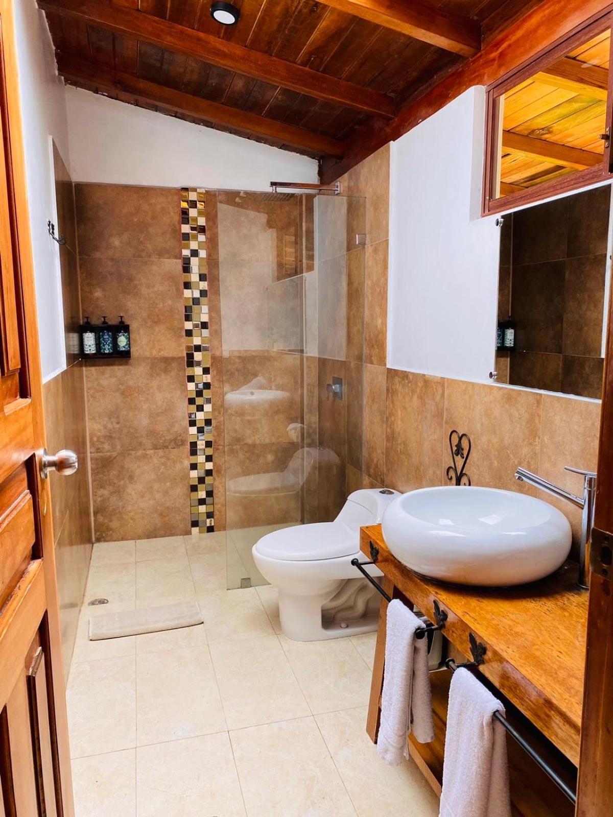 Piripe Wellness Lodge Pacto Exteriér fotografie